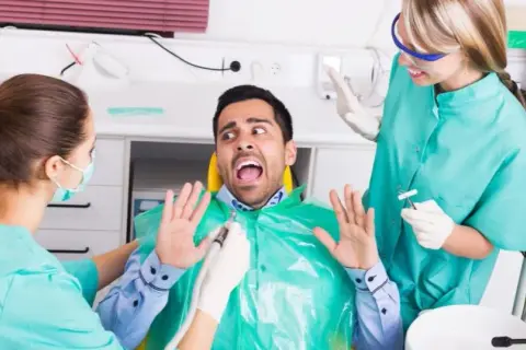 Jak pokonać strach przed dentystą i przestać bać się wizyt – skuteczne metody