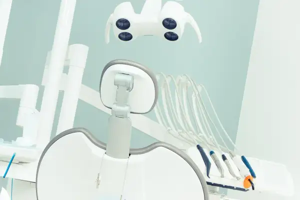 Ile kosztuje plomba u dentysty? Sprawdź, jak uniknąć wysokich kosztów leczenia